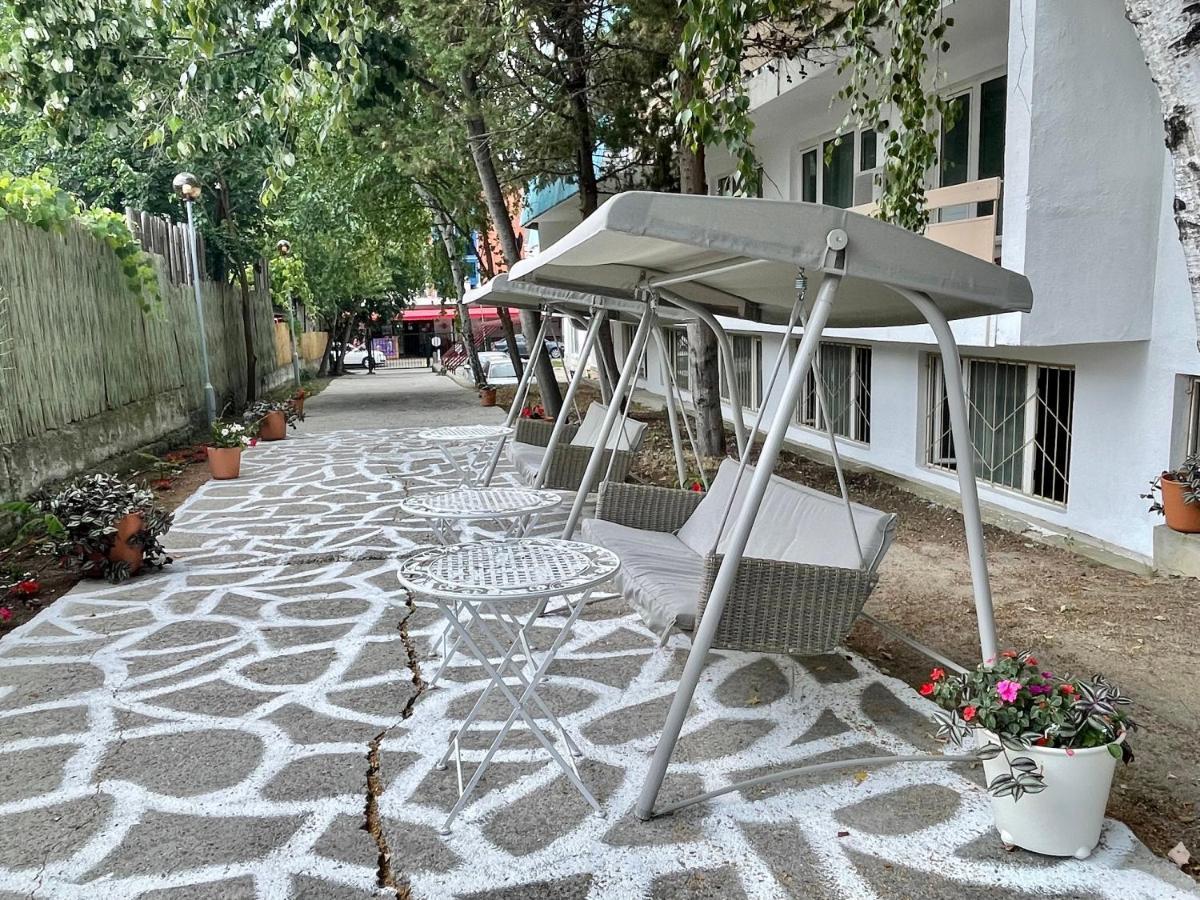 Amadina Garden Lozenets Exterior foto