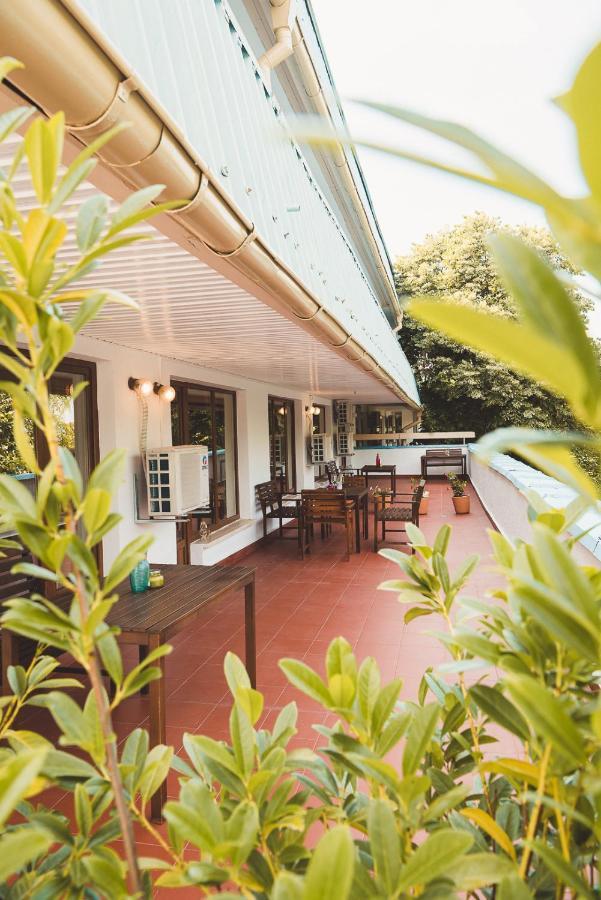 Amadina Garden Lozenets Exterior foto